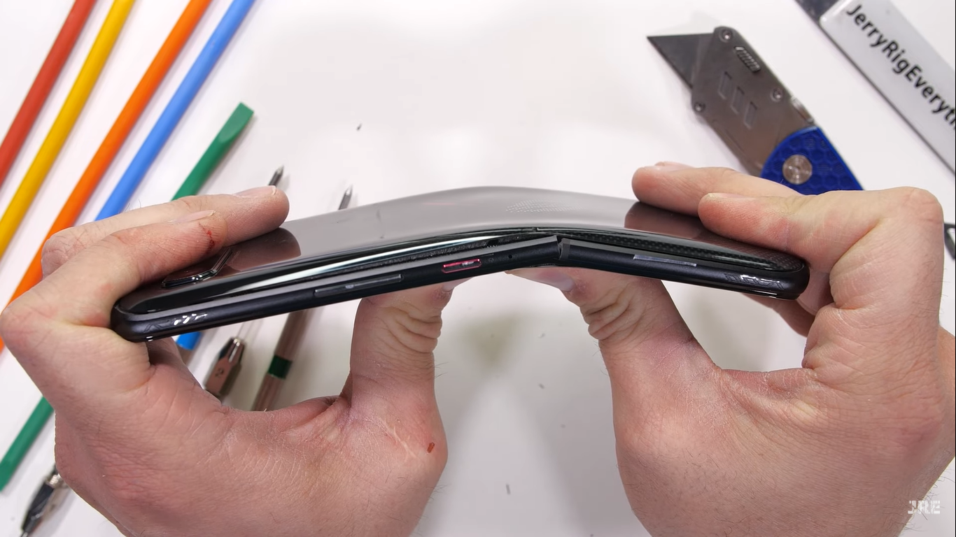 Tra tấn ROG Phone 5 (ảnh 5) Tra tấn ROG Phone 5 (ảnh 5)