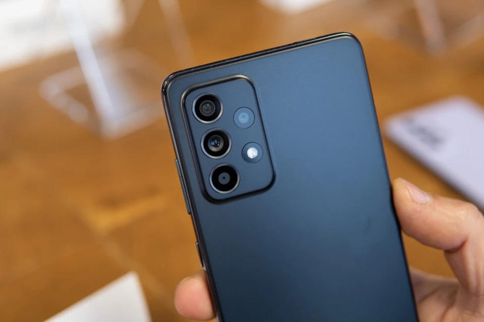 Cụm camera sau của Samsung Galaxy A52 5G Cụm camera sau của Samsung Galaxy A52 5G