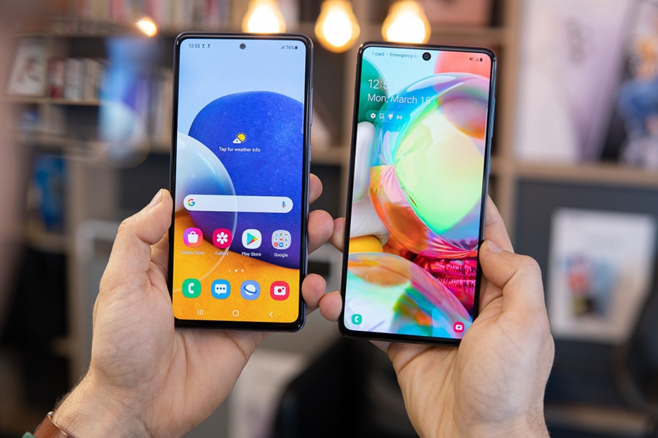 Samsung Galaxy A72 vs Galaxy A71 Samsung Galaxy A72 vs Galaxy A71