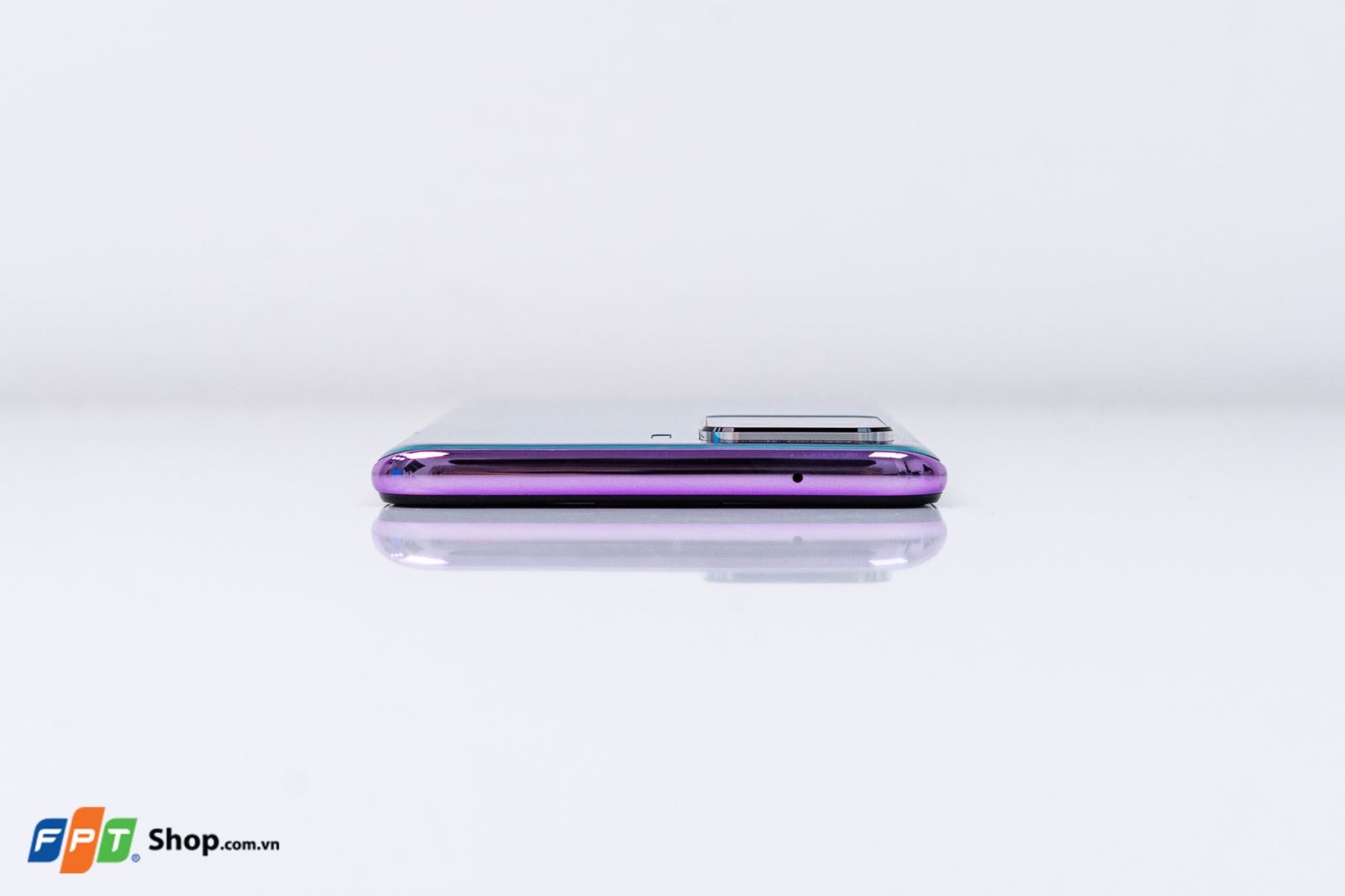 Cạnh trên OPPO A94 Cạnh trên OPPO A94