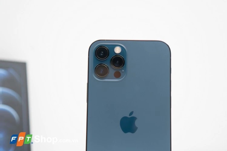 So sánh iPhone 12 Pro Max và OPPO Find X3 Pro (ảnh 4)