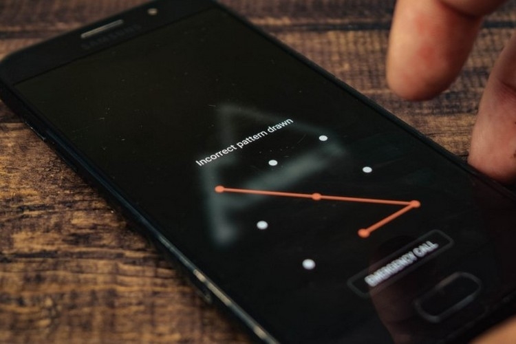 Cách giúp bạn mở khóa điện thoại khi quên mật khẩu hình vẽ