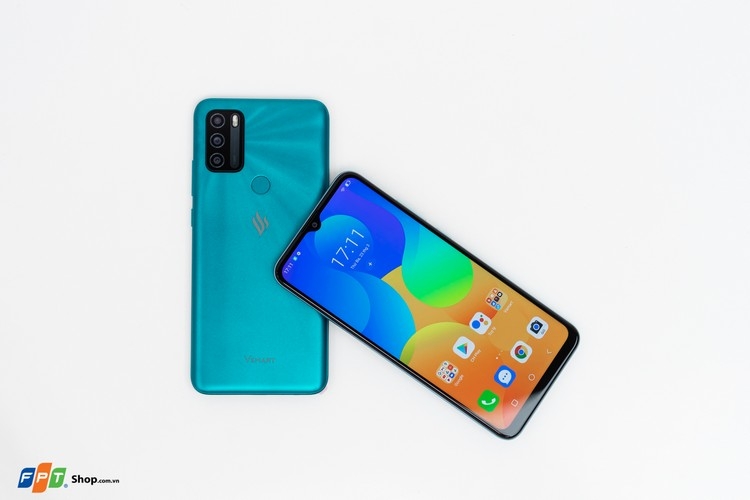 Dù có giá rẻ, nhưng Star 5 lại có hiệu năng và dung lượng pin tốt