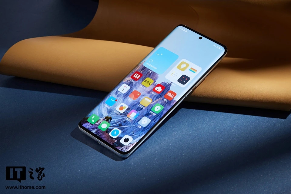 So sánh Xiaomi Mi 11 và Meizu 18 Pro (ảnh 1)