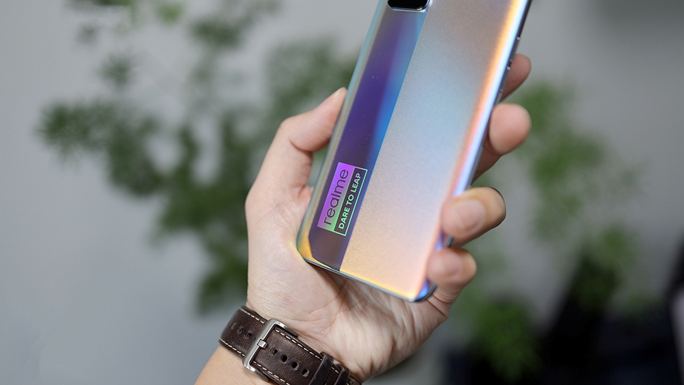 Realme GT Neo (2)