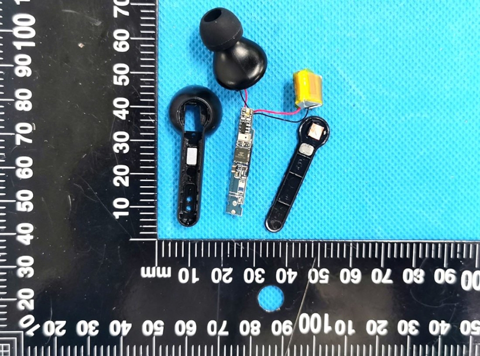 Nokia Lite Earbuds (ảnh 2) Nokia Lite Earbuds (ảnh 2)