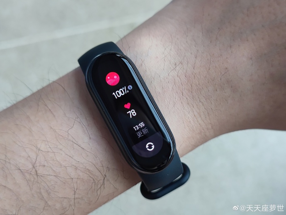 Trên tay Xiaomi Mi Band 6 (ảnh 3)