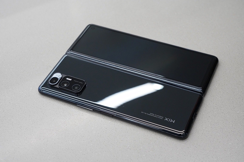 Trên tay Xiaomi Mi MIX Fold (ảnh 2)