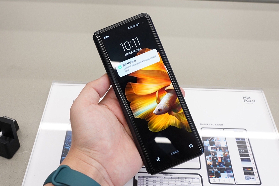 Trên tay Xiaomi Mi MIX Fold (ảnh 3)
