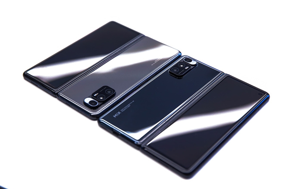 Trên tay Xiaomi Mi MIX Fold (ảnh 10)