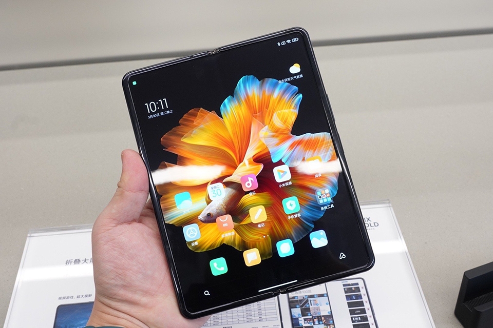 Trên tay Xiaomi Mi MIX Fold (ảnh 6)