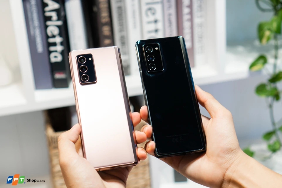 Samsung Galaxy Fold 2 (ảnh 2)