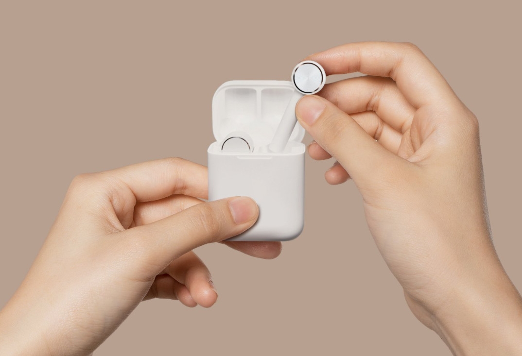 Tai nghe không dây Mi True Wireless Earphone Lite mang thiết kế đẹp, hiện đại