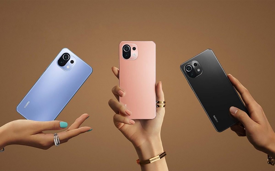 Xiaomi Mi 11 Pro Xiaomi Mi 11 Pro