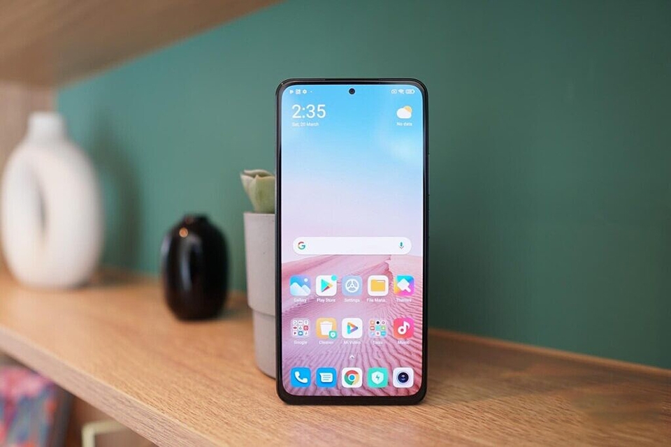 Xiaomi POCO F3 (ảnh 1)