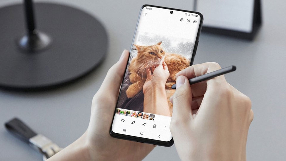 Samsung Galaxy S21 Ultra còn hỗ trợ bút S Pen Samsung Galaxy S21 Ultra còn hỗ trợ bút S Pen