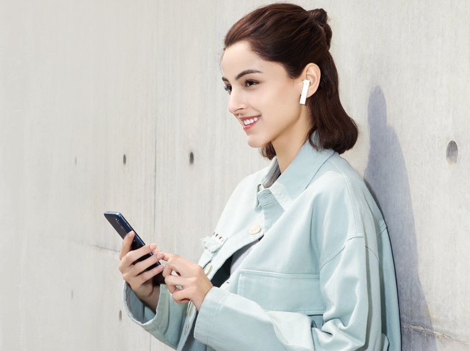 Tai nghe không dây Mi True Wireless Earphones 2 Basic rất dễ sử dụng