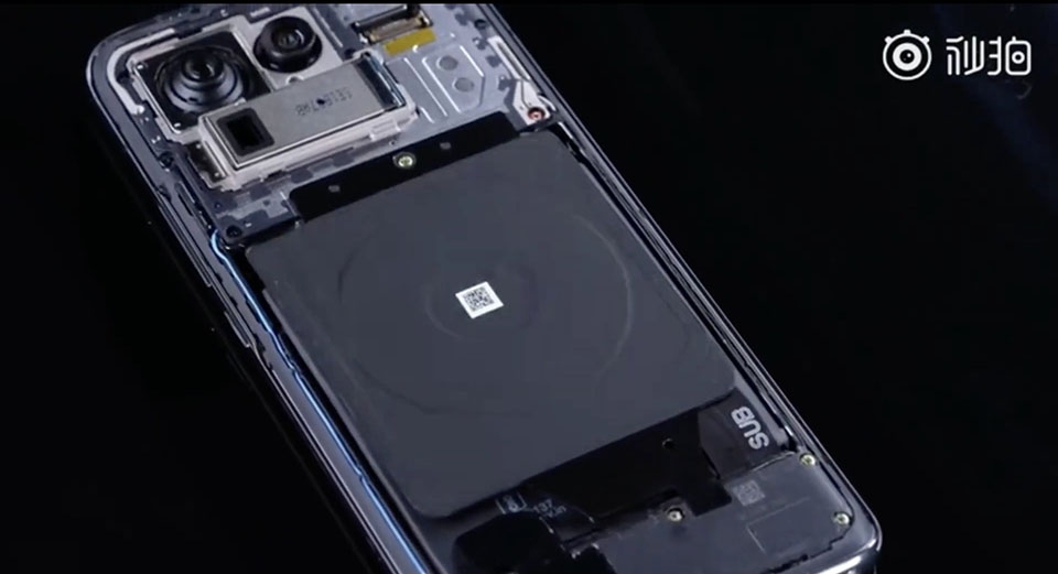 Mổ bụng Xiaomi Mi 11 Ultra