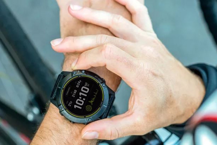 Đánh giá Garmin Enduro – Đỉnh cao công nghệ của Garmin 1