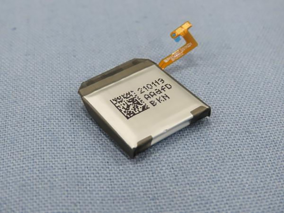 Pin Galaxy Watch 4 (ảnh 1) Pin Galaxy Watch 4 (ảnh 1)