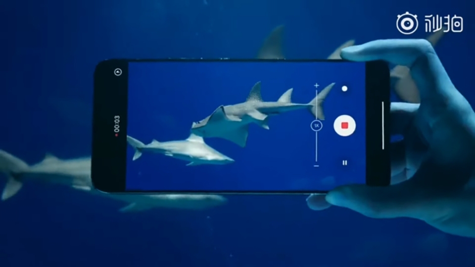 Mở hộp Xiaomi Mi 11 Ultra (ảnh 3)