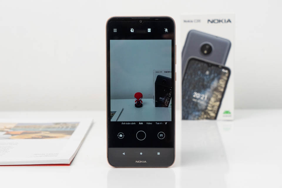 Mở hộp Nokia C20 (ảnh 17)
