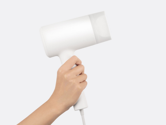 Máy sấy tóc Xiaomi Mi Ionic EU mang trên mình thiết kế cao cấp