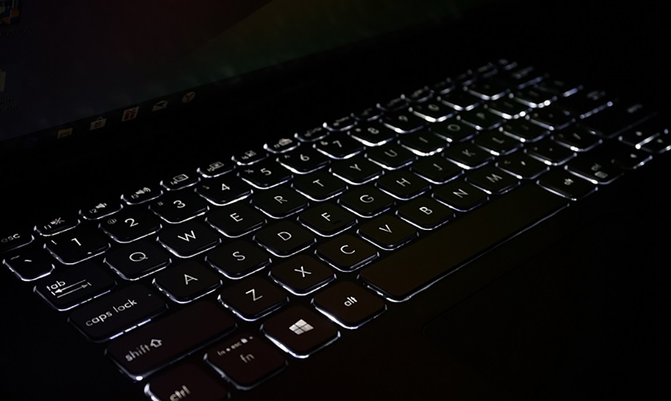 Tìm hiểu công nghệ đèn bàn phím (ảnh 2)