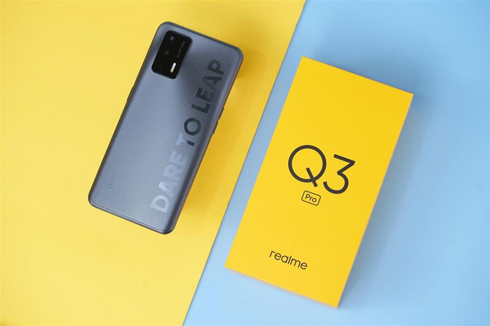 Realme Q3 Pro