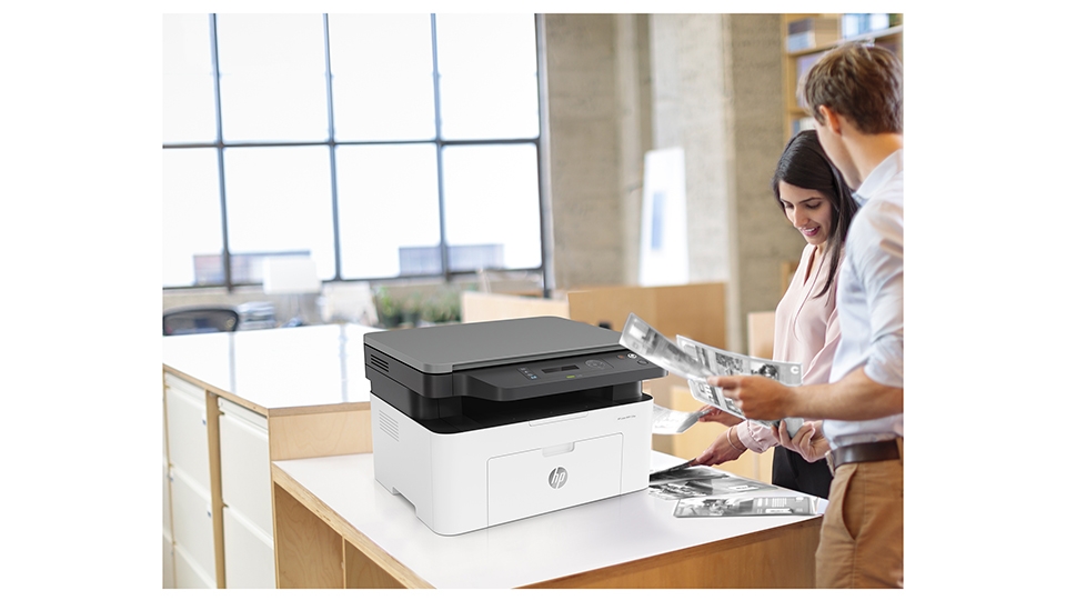 Máy in HP LaserJet Pro MFP M135w