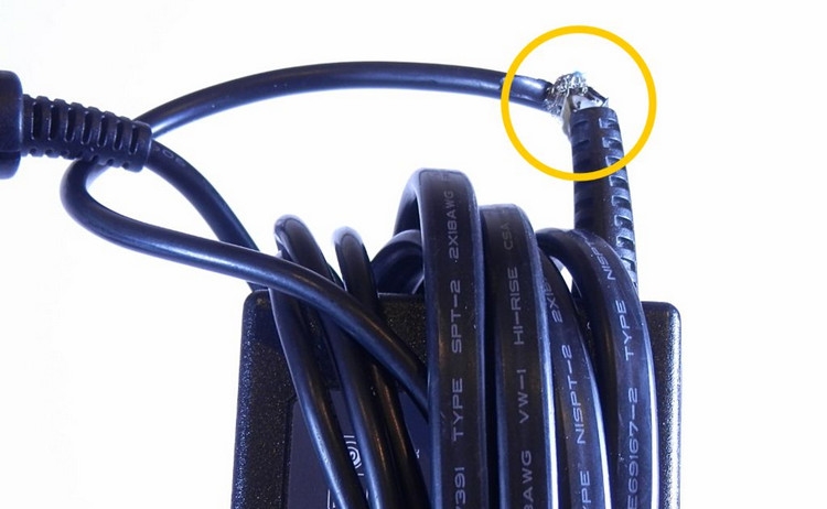 Nguyên nhân đèn Adapter bị tắt