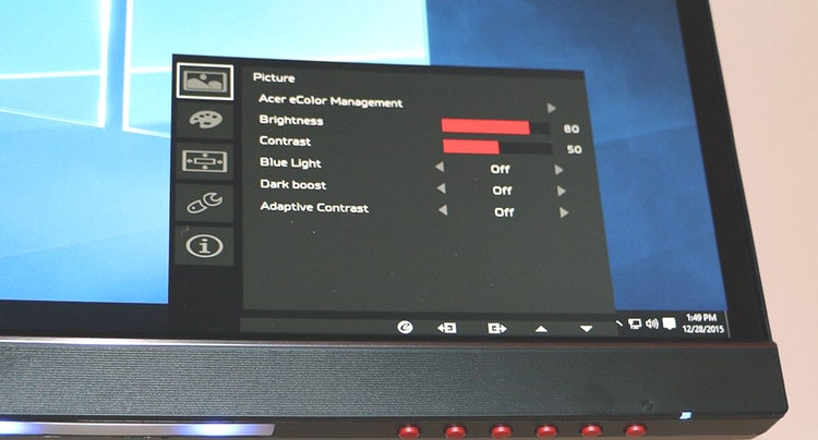 Sử dụng các nút điều chỉnh tích hợp