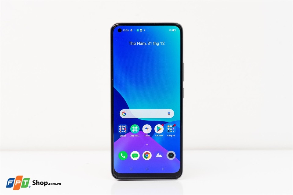 Realme 8 (ảnh 1)