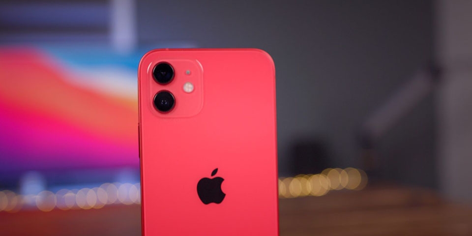 iPhone 12 là mẫu máy bán chạy nhất của Apple