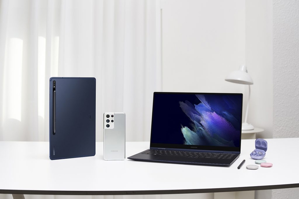 Kết nối Bluetooth dễ dàng, đa thiết bị Kết nối Bluetooth dễ dàng, đa thiết bị