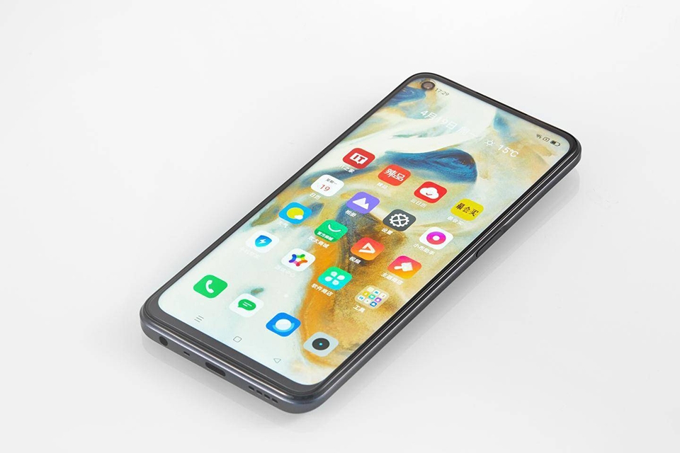 Realme Q3i Realme Q3i