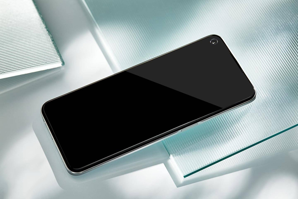 Realme Q3