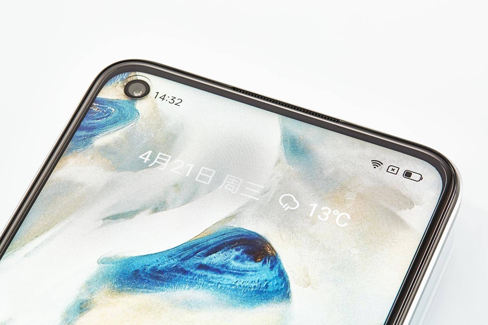 Realme Q3