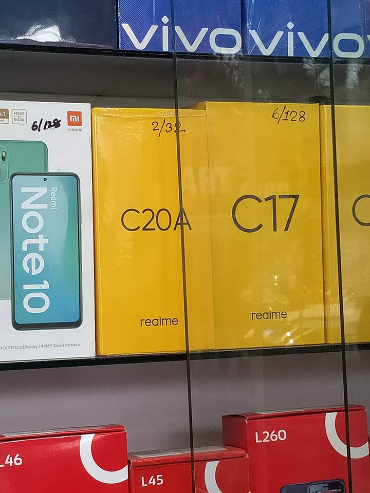 Hộp bán lẻ Realme C20 (ảnh 2) Hộp bán lẻ Realme C20 (ảnh 2)
