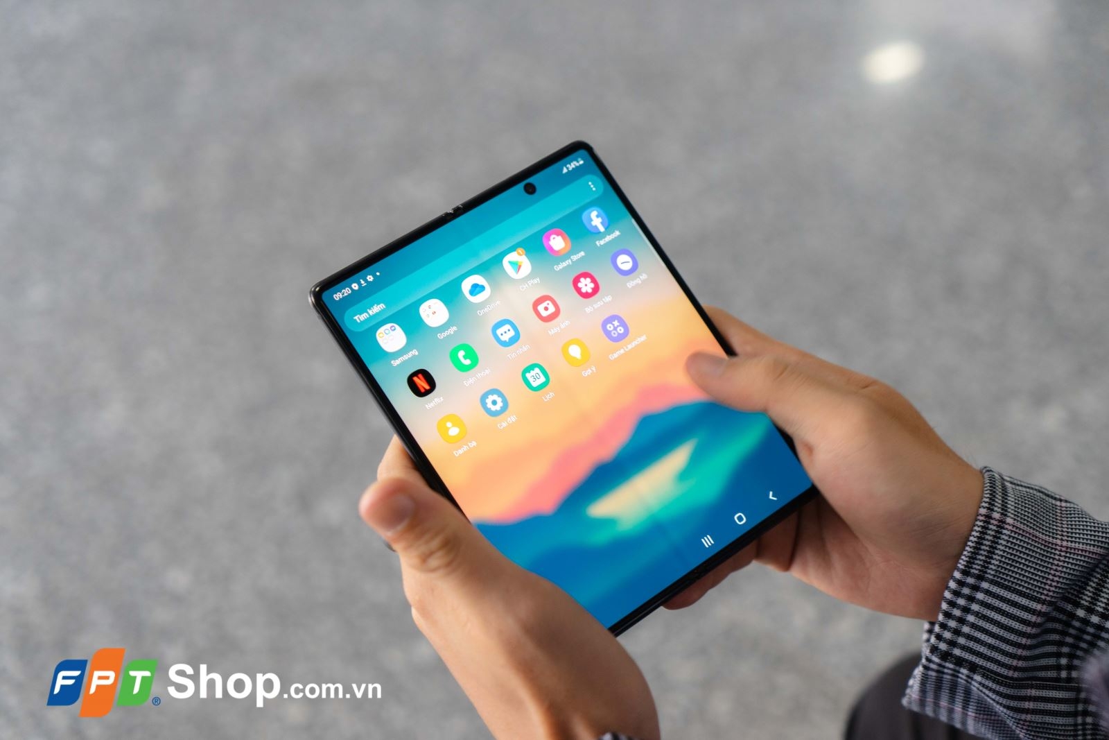 Samsung Galaxy Z Fold2: Chìa khóa đa năng dành cho cuộc sống đa nhiệm 11