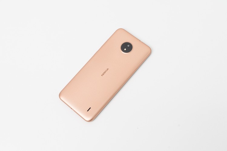 Nokia C20 - điện thoại giá rẻ dưới 3 triệu tốt nhất 2021