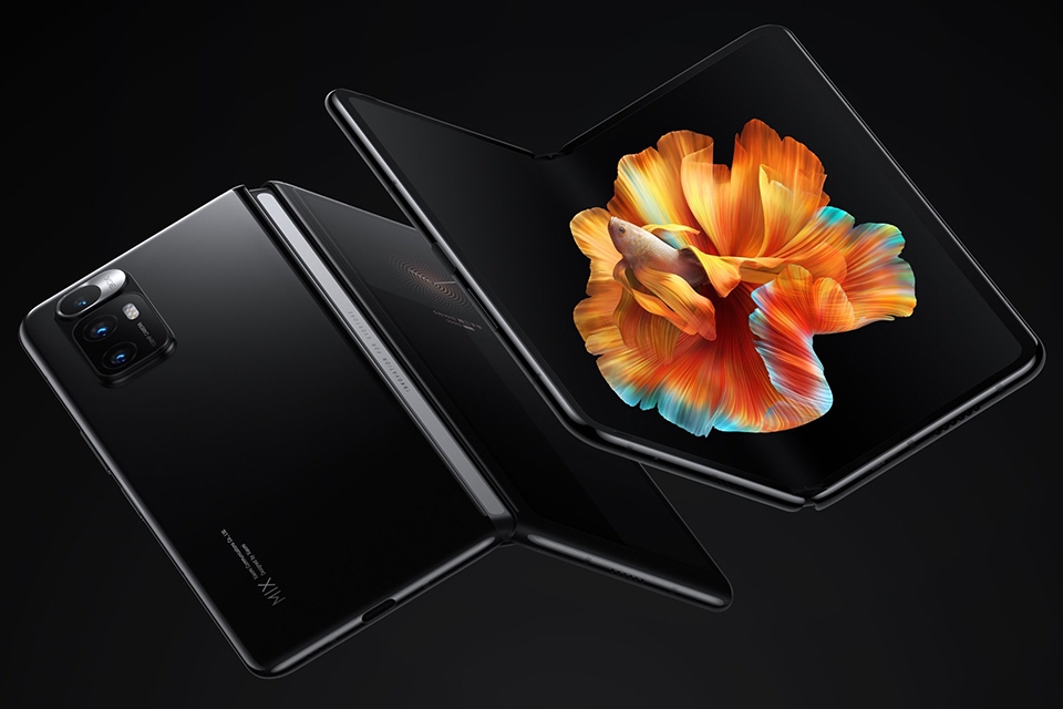 Smartphone màn hình gập tiếp theo của Xiaomi sẽ có camera selfie ẩn dưới màn hình