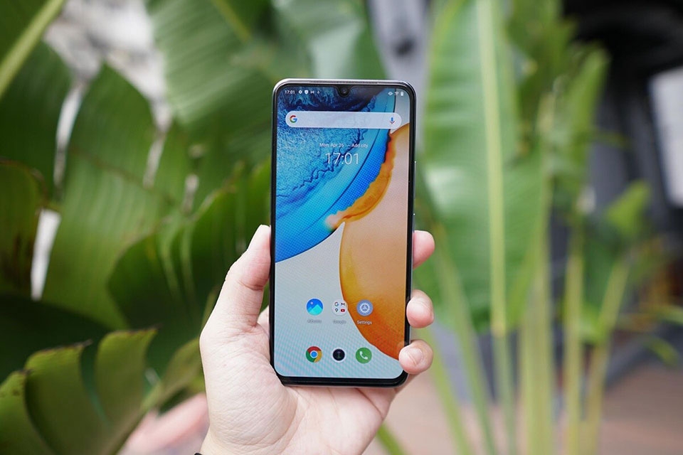 So sánh màn hình Vivo V21, V21 5G và V21e