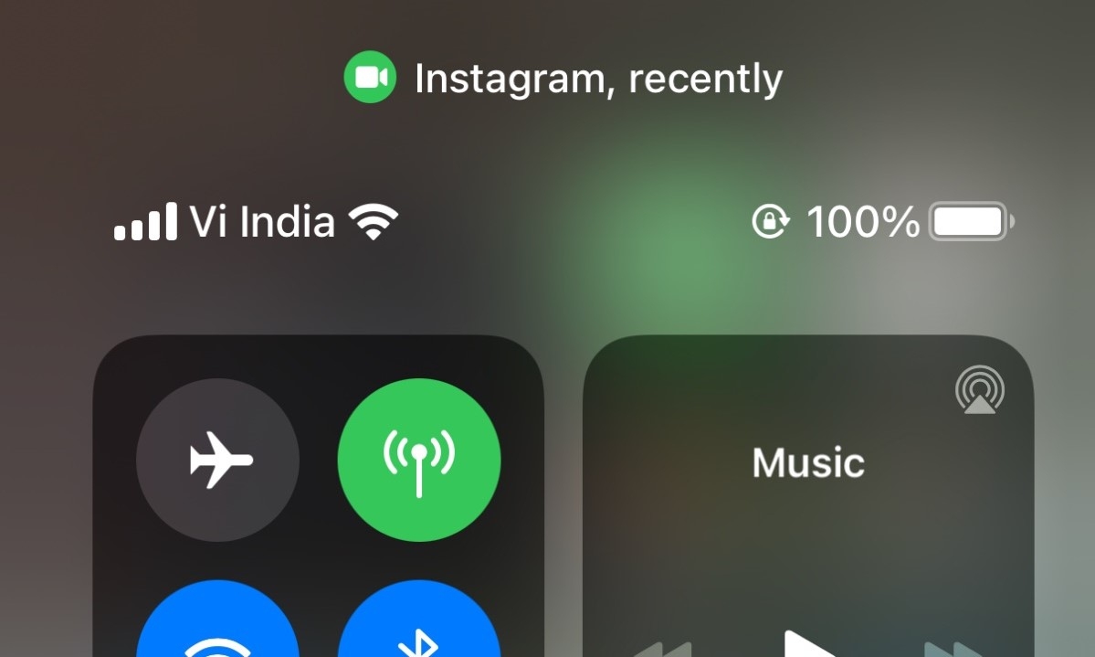 iOS 14 gọi điện có chấm cam, chấm xanh