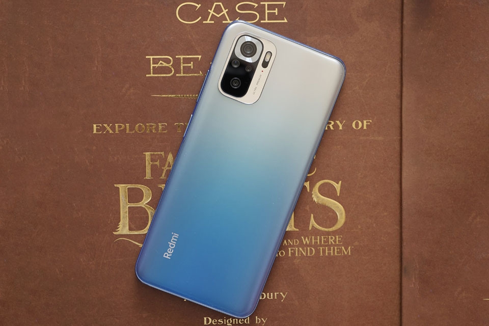Xiaomi Redmi Note 10S có trọng lượng nhẹ