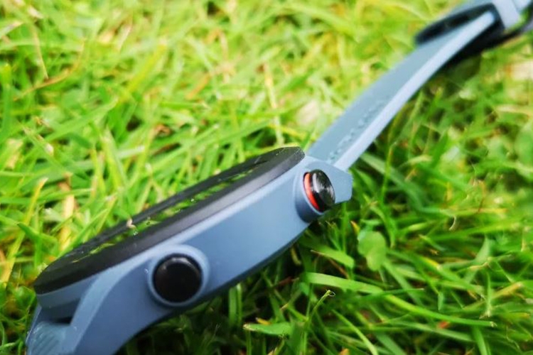 Điều gì khiến Garmin Approach S12 được giới chơi golf chuyên nghiệp săn lùng? 5