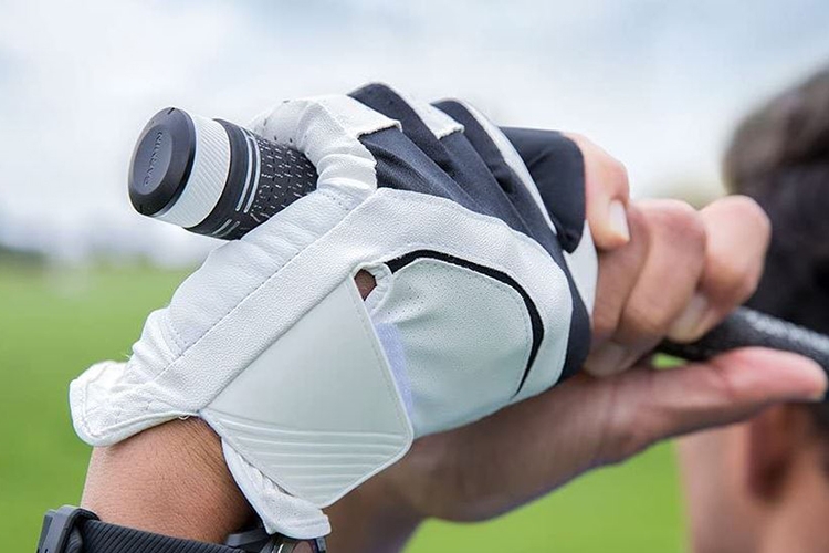 Điều gì khiến Garmin Approach S12 được giới chơi golf chuyên nghiệp săn lùng? 10