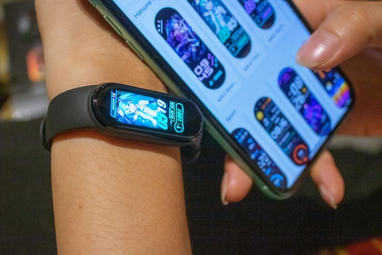 Mi Band 6 hỗ trợ số lượng mặt đồng hồ lớn