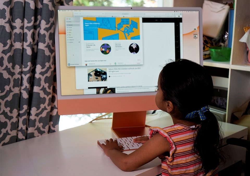 iMac 24 inch 2021 sử dụng chip M1