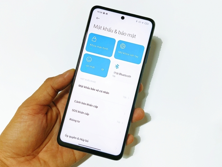 POCO X3 Pro hỗ trợ nhiều tính năng mở máy tiện dụng